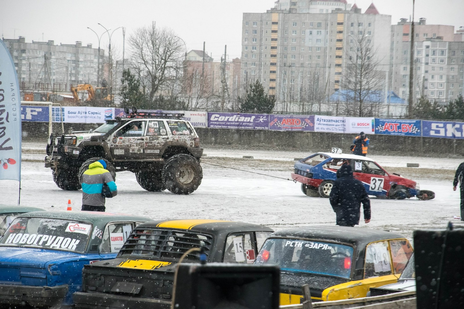 Legends of the USSR at the first stage of the Cup Hot Ice - My, Auto, Race, The photo, Zhiguli, Longpost