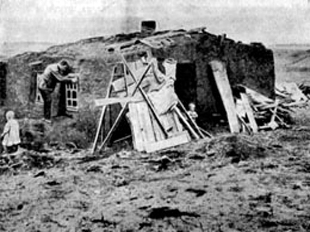 Housing of the first builders of Magnitogorsk - Magnitka, First Builders, Magnitogorsk, Magnitogorsk history club, , Dugout, People, Repression