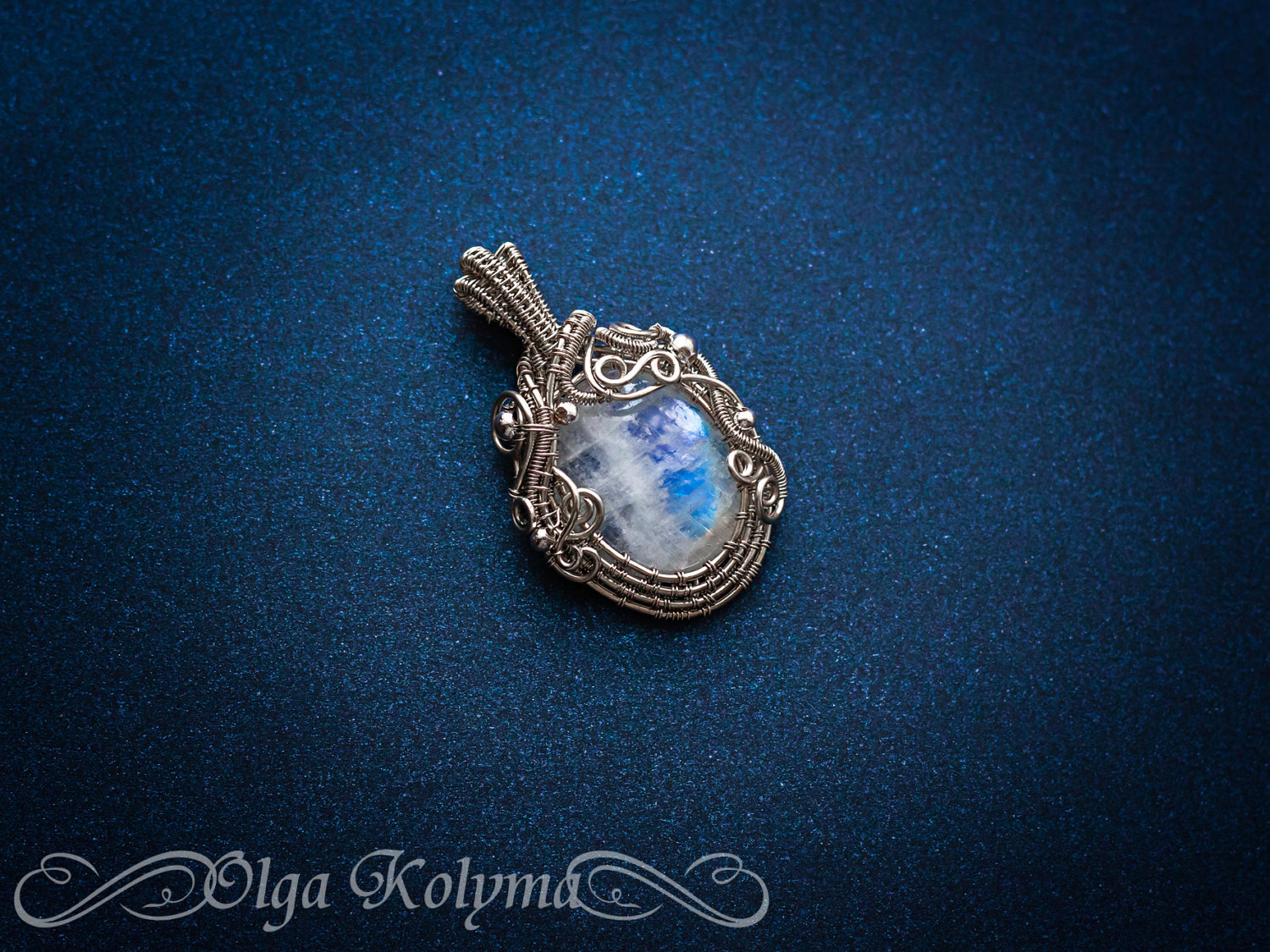 Moonstone. - My, Decoration, Needlework without process, Moonstone, , Wire wrap, Pendant, cat, Longpost