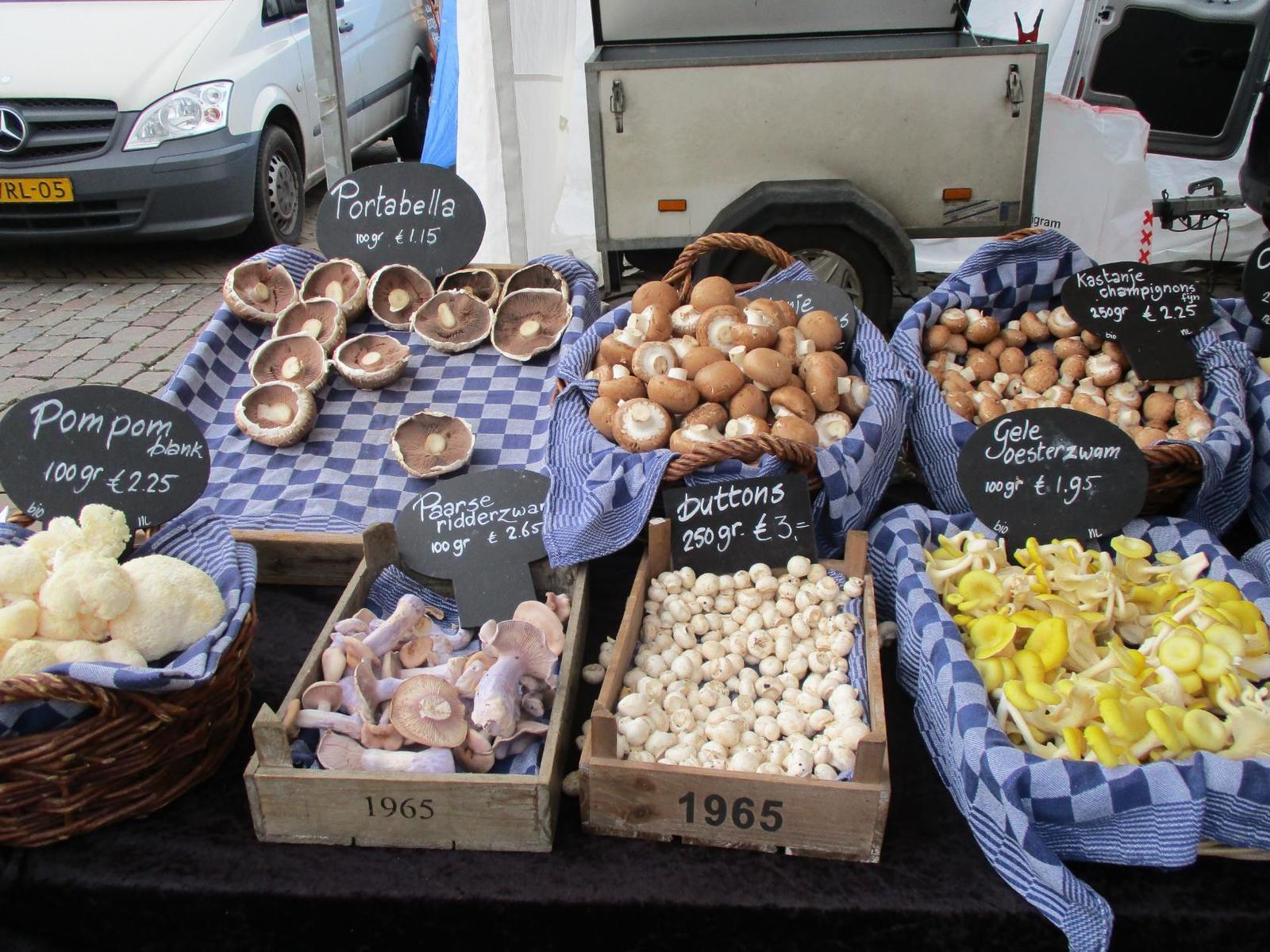 Mushrooms in the Amsterdam market... - My, Mushrooms, Travels, Peace, Impressions, Longpost