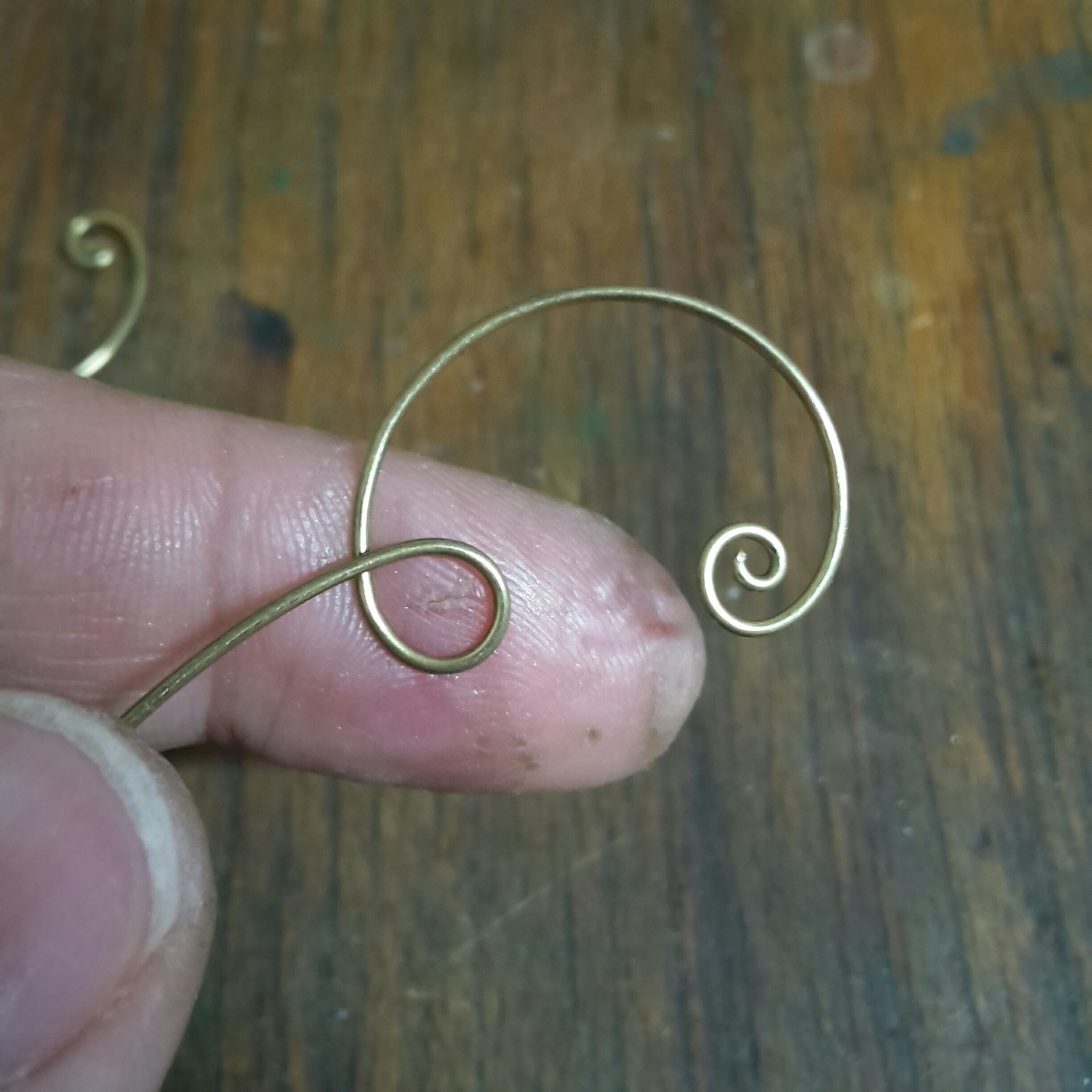 The process of creating brass earrings with pearls, part 1. - My, Needlework with process, Wire jewelry, Brass, Earrings, Handmade, Longpost