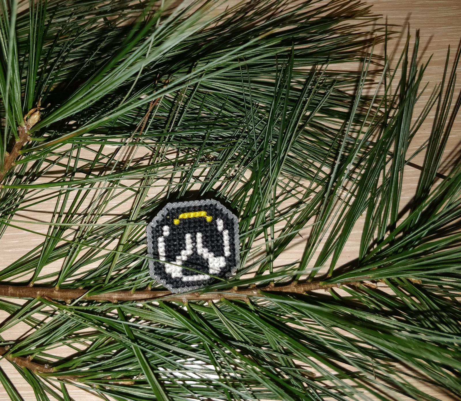 DIY Overwatch Emblem. - My, Embroidery and needlework, Overwatch, Handmade, Icon, Needlework, Embroidery, Cross-stitch, Longpost