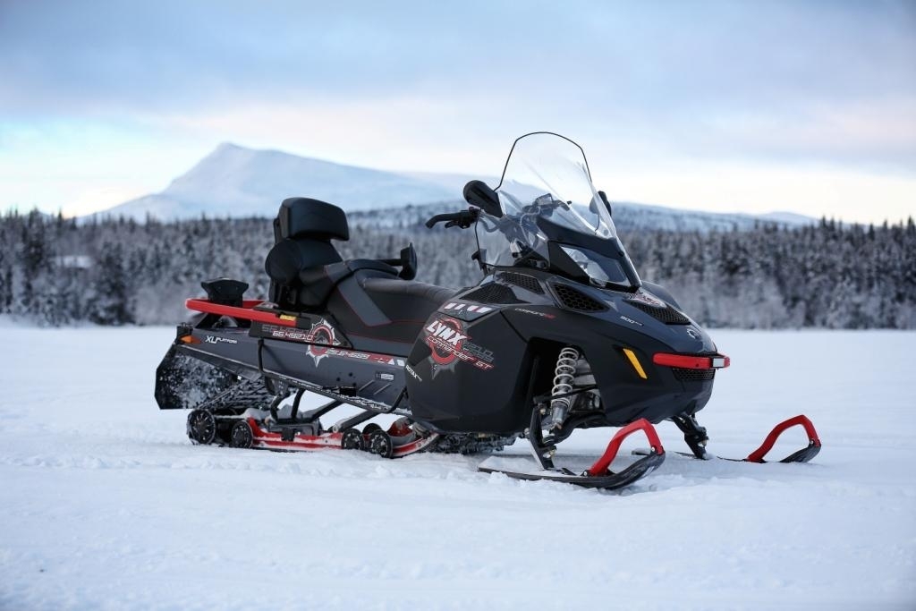 Here is such a job - Snowmobile guide - My, Snowmobile, , , Guide, Longpost