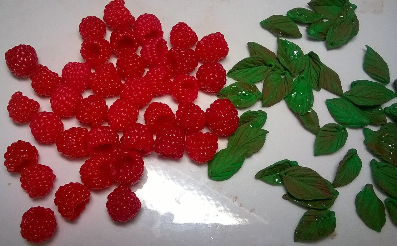 Polymer Raspberry - My, Polymer clay, Raspberries, Greenery, A bracelet, Mood, Longpost