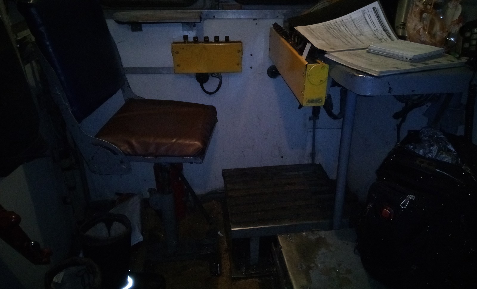 Heating cabins of electric locomotives! - My, , Russian Railways, Workplace, Longpost, Cabin