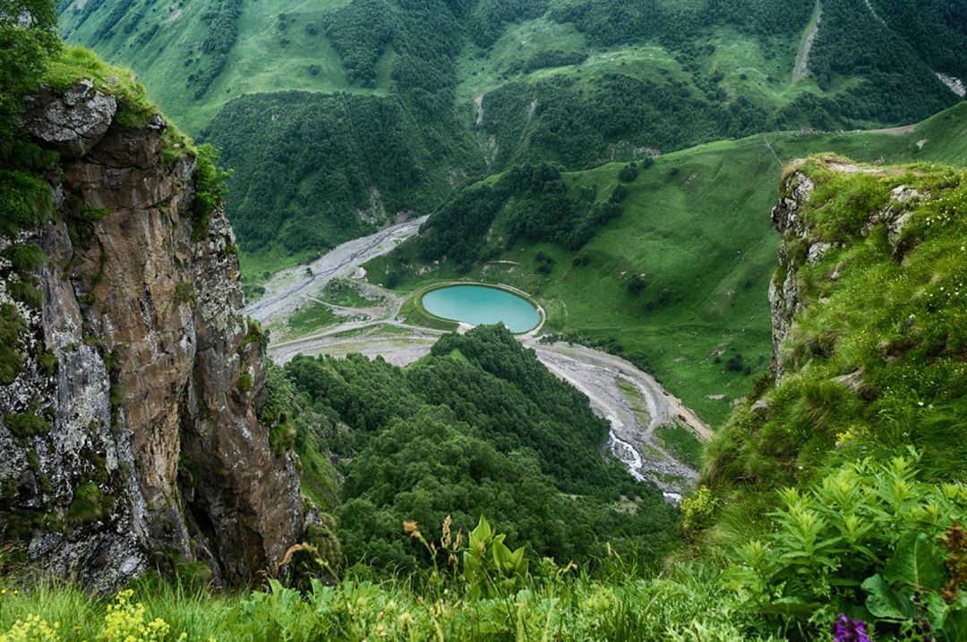 Views from the Georgian Military Highway - My, The photo, , Landscape, Georgia, The mountains, Longpost