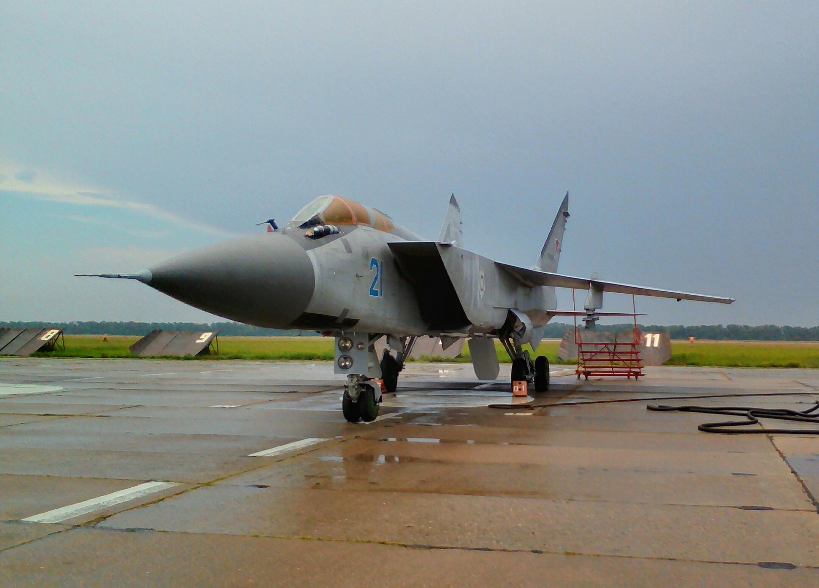 The grass is green, the summer rain is pouring ... - My, Summer, Rain, Aerodrome, Airplane, MiG-31BM