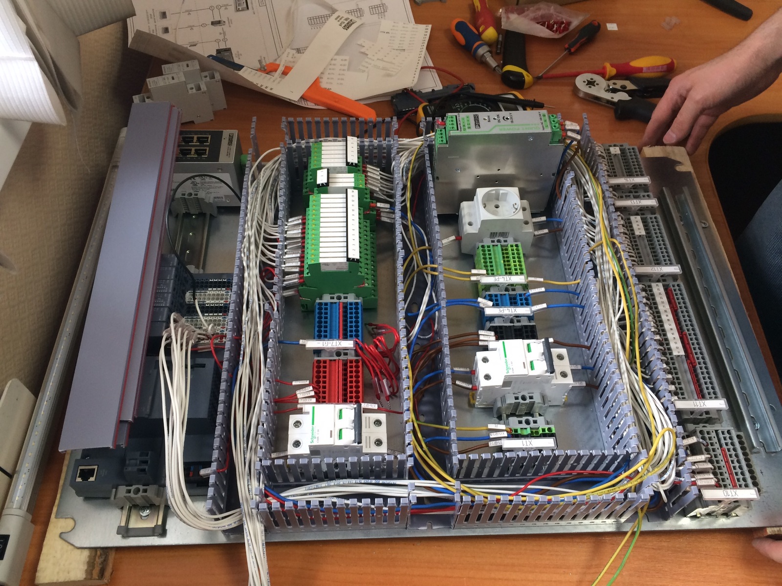 Hello everyone, I am a software engineer and I really like to assemble automation cabinets. I want to share the build process - My, Automation, Pcs, Longpost