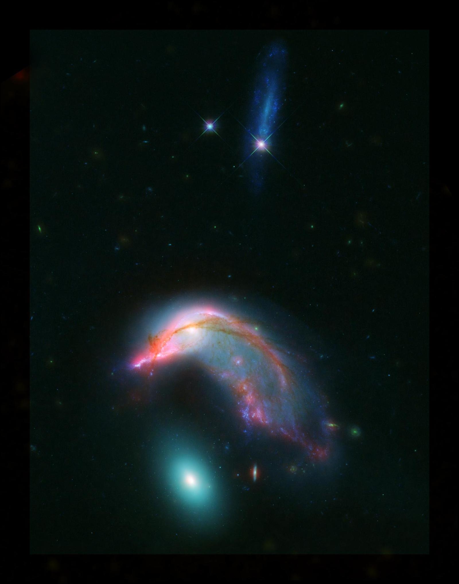 A merger of galaxies, 23 million light years away. - Merging galaxies, Gravity, , , Longpost