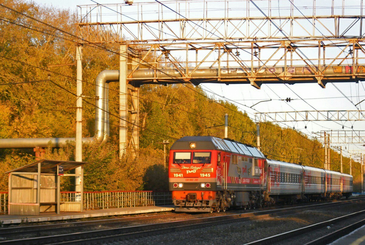 The first day of operation of the new suburban train. - Tyumen, Commuter train, Tobolsk, Train