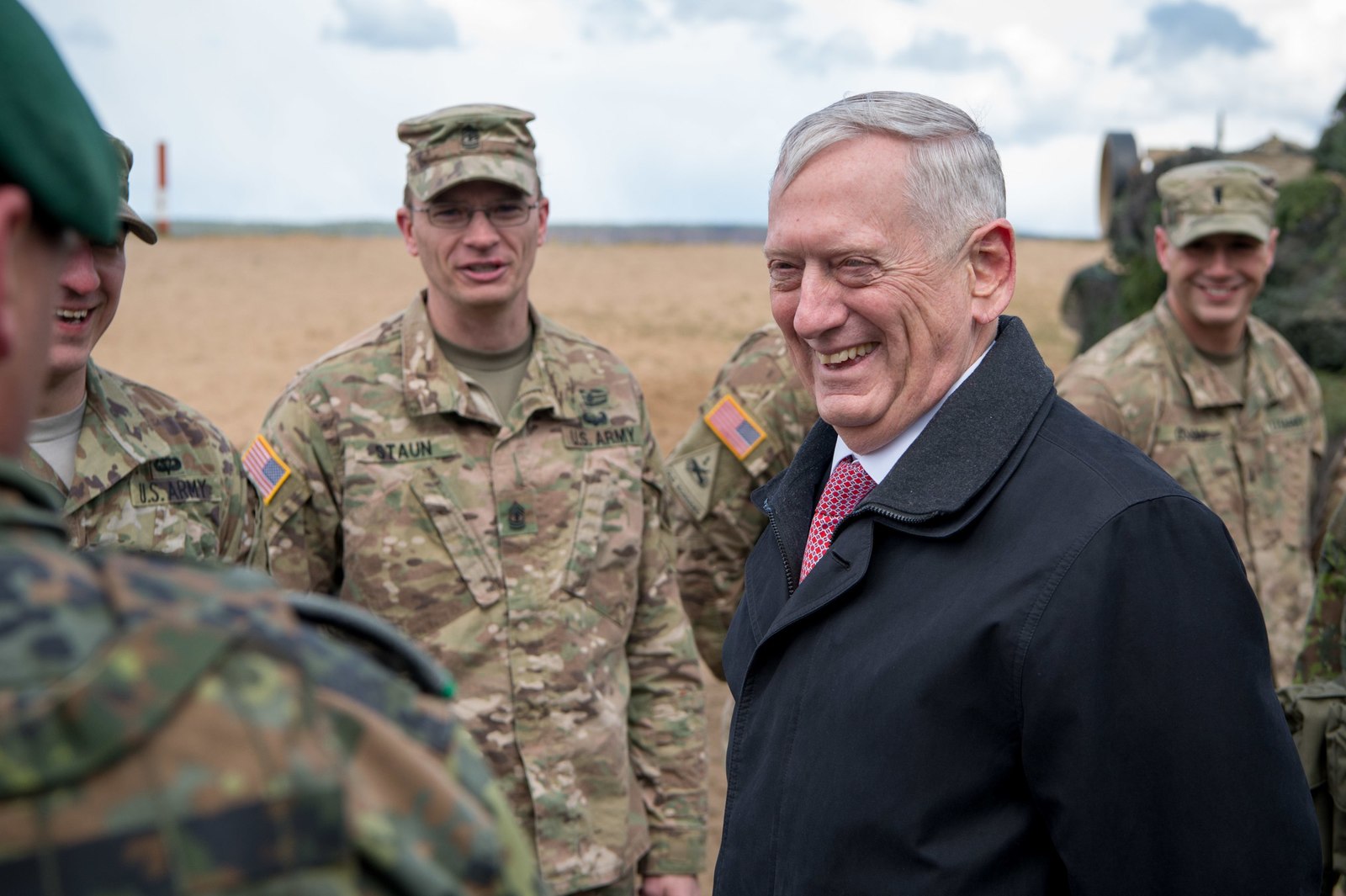 Cheerful man. - Russia, USA, Politics