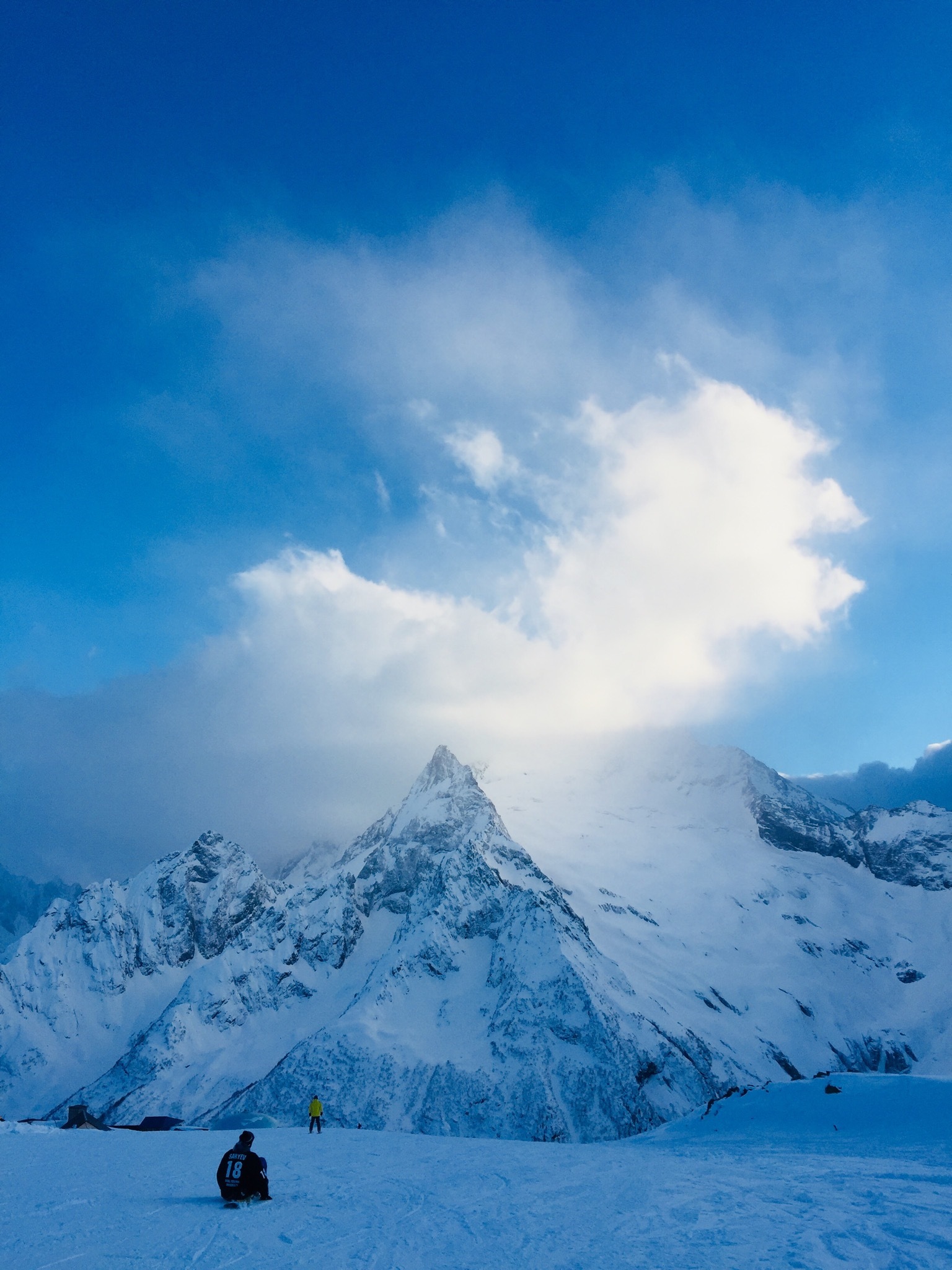 The mountains delight with the weather. Dombay, February 2018 - My, The mountains, Dombay, Caucasus mountains, Longpost