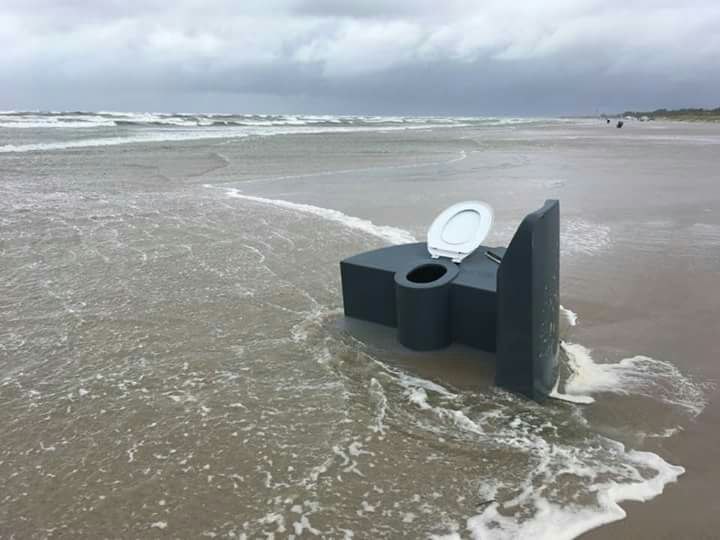 ... why not. - My, Liepaja, Sea, Toilet, Wind