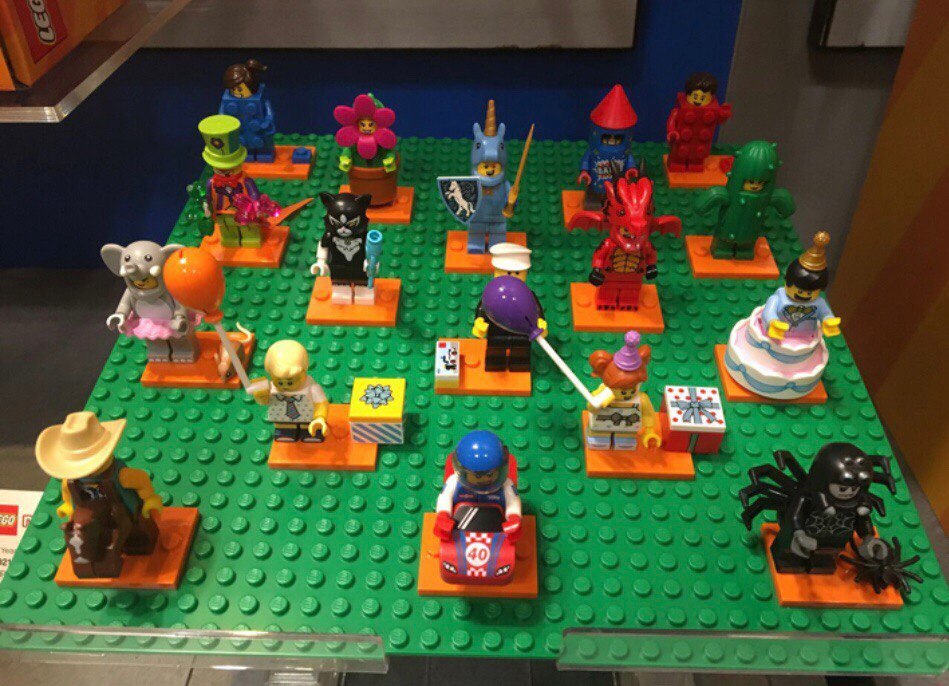 Lego человечкам исполняется 40 лет - LEGO, Юбилей, 40 лет, LEGO minifigures, Коллекция, New York Toy Fair, Длиннопост