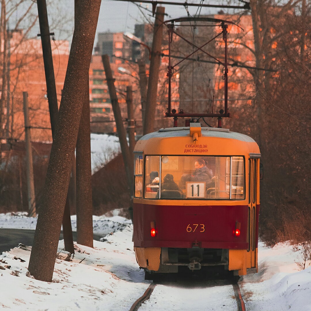 Outgoing tram - My, Tram, Sunset, Rails, Beginning photographer, I want criticism