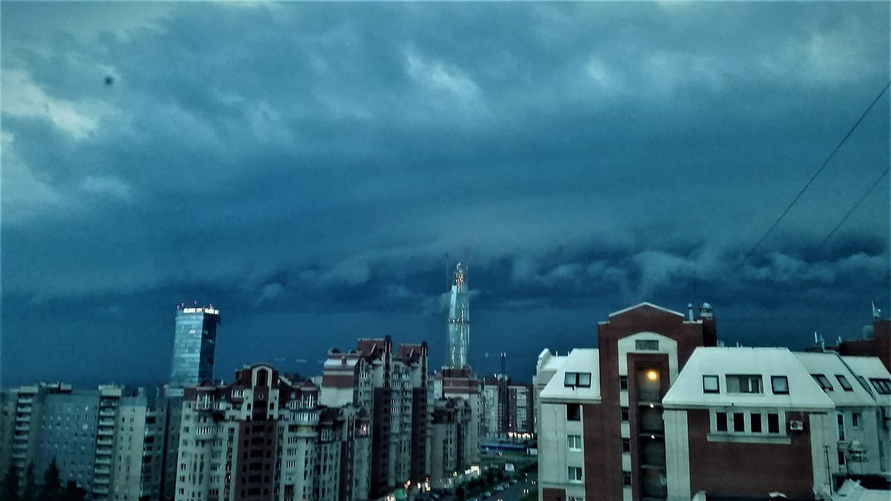 Massive squall gate in St. Petersburg on August 19, 2017... - My, squall gate, Squall, Thunderstorm