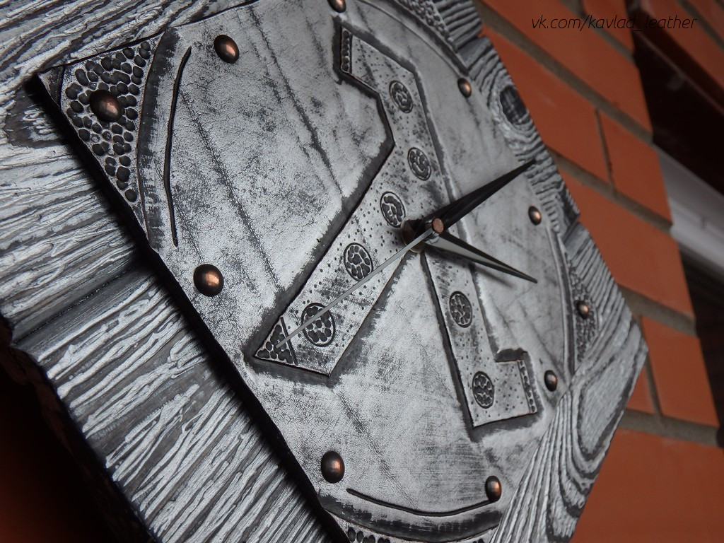 Clock Lambda - My, Needlework without process, Embossing on leather, Wall Clock, Half-life, Handmade, Leather, Tree, Longpost