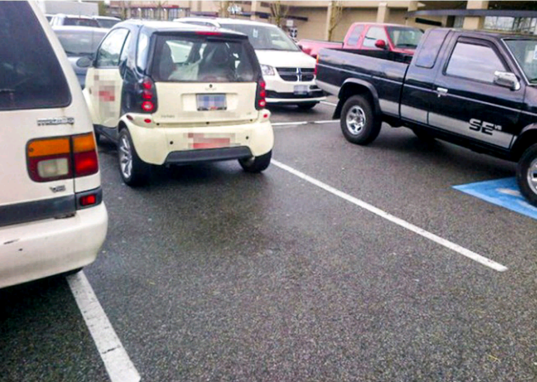 You are glad that you finally found a parking space, and then ... - The photo, Humor, Parking, Auto