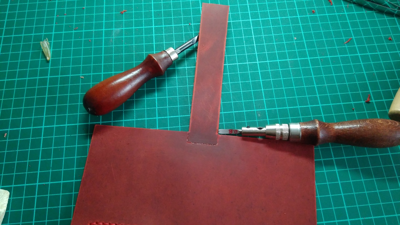 Wallet in red part 1. - My, Needlework with process, Leather craft, Master Class, Wallet, Longpost