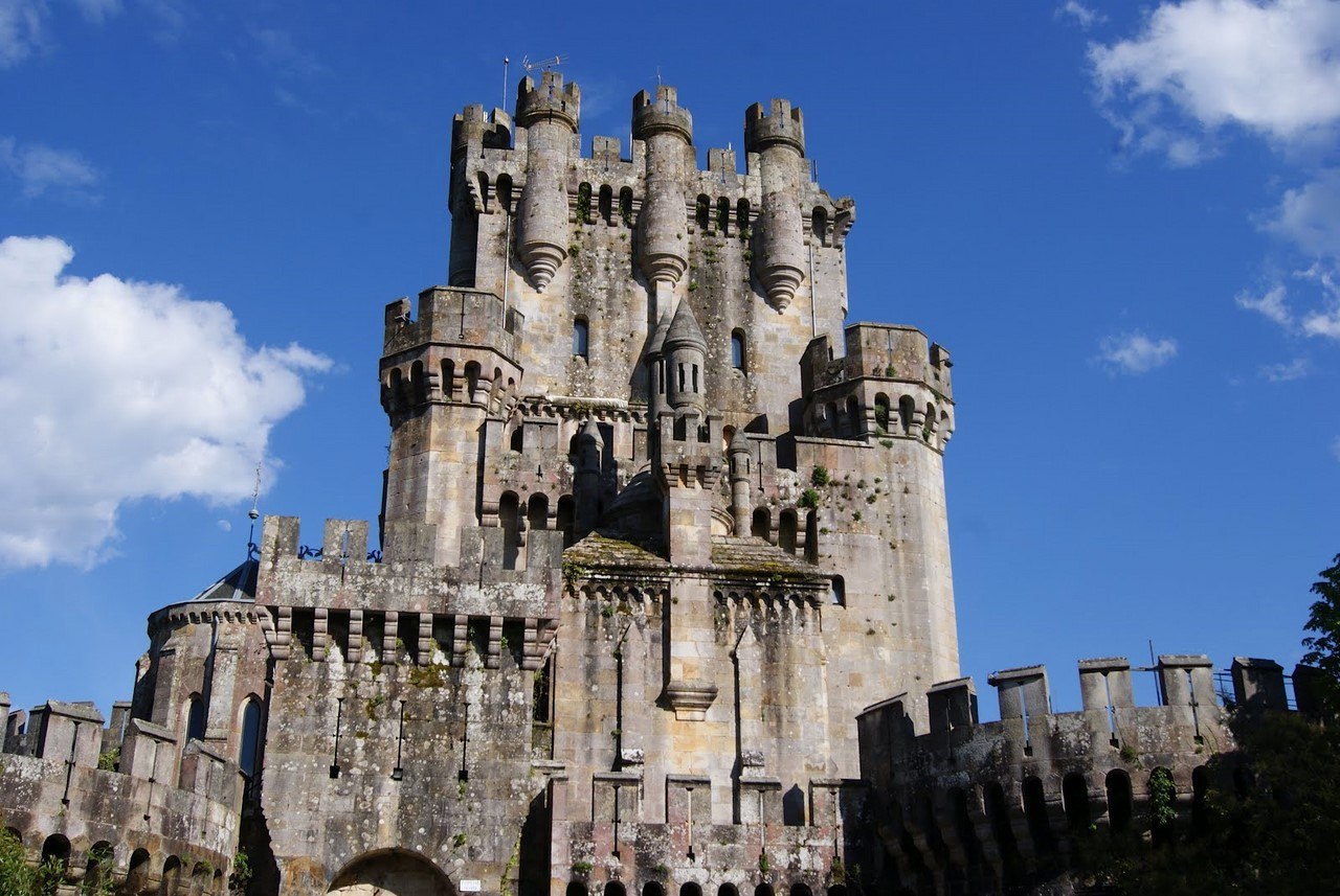 Butron Castle: the pearl of medieval Spain - My, Lock, Middle Ages, Architecture, Story, Longpost