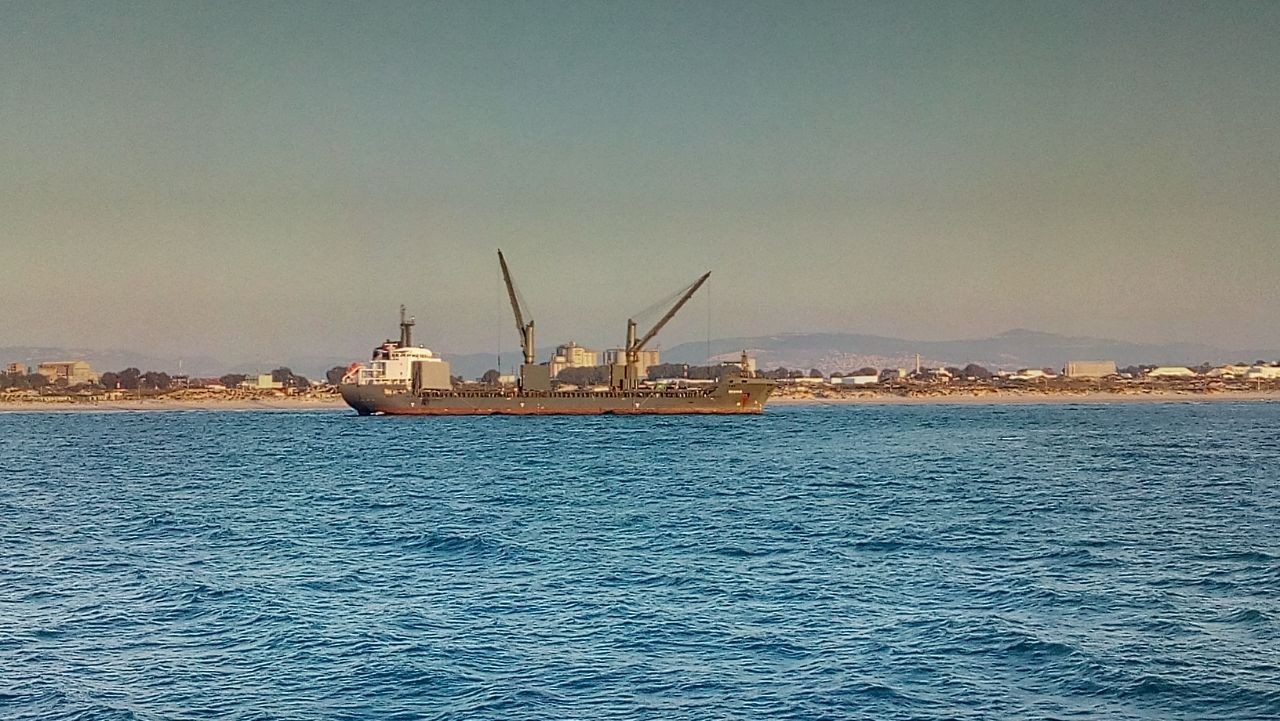 Removing a dry cargo ship from the shallows - My, Vessel, Sea, Longpost