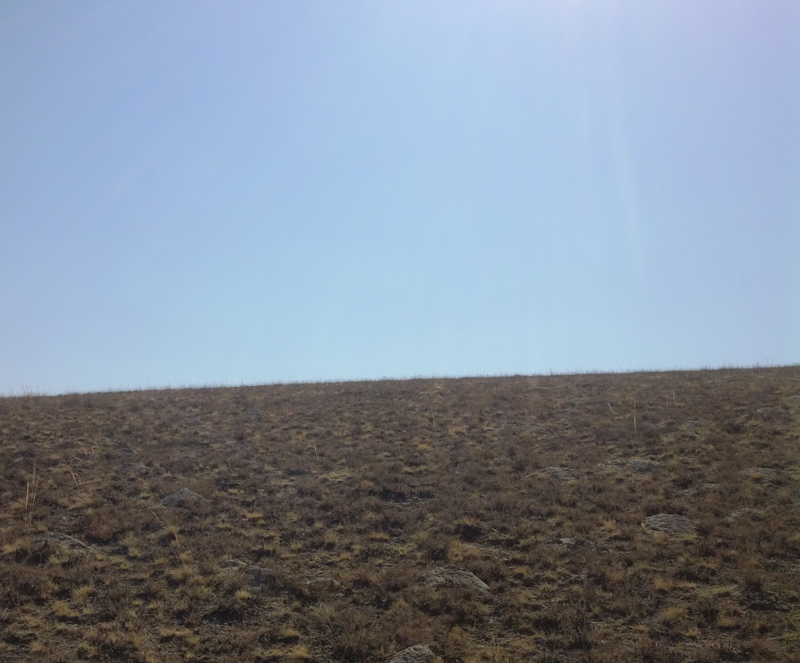 In Kazakhstan, near Karagaily... - My, The mountains, Kazakhstan, Heat, Dust, The sun, The rocks, Road, Longpost