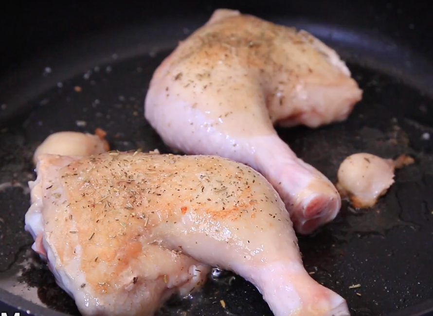 Chicken Thighs with Cherry Sauce - My, Video, Yummy, Food, Recipe, Video with text, Longpost