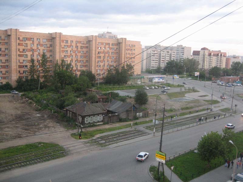 From old to new - My, Building, Alley, Longpost, Yekaterinburg