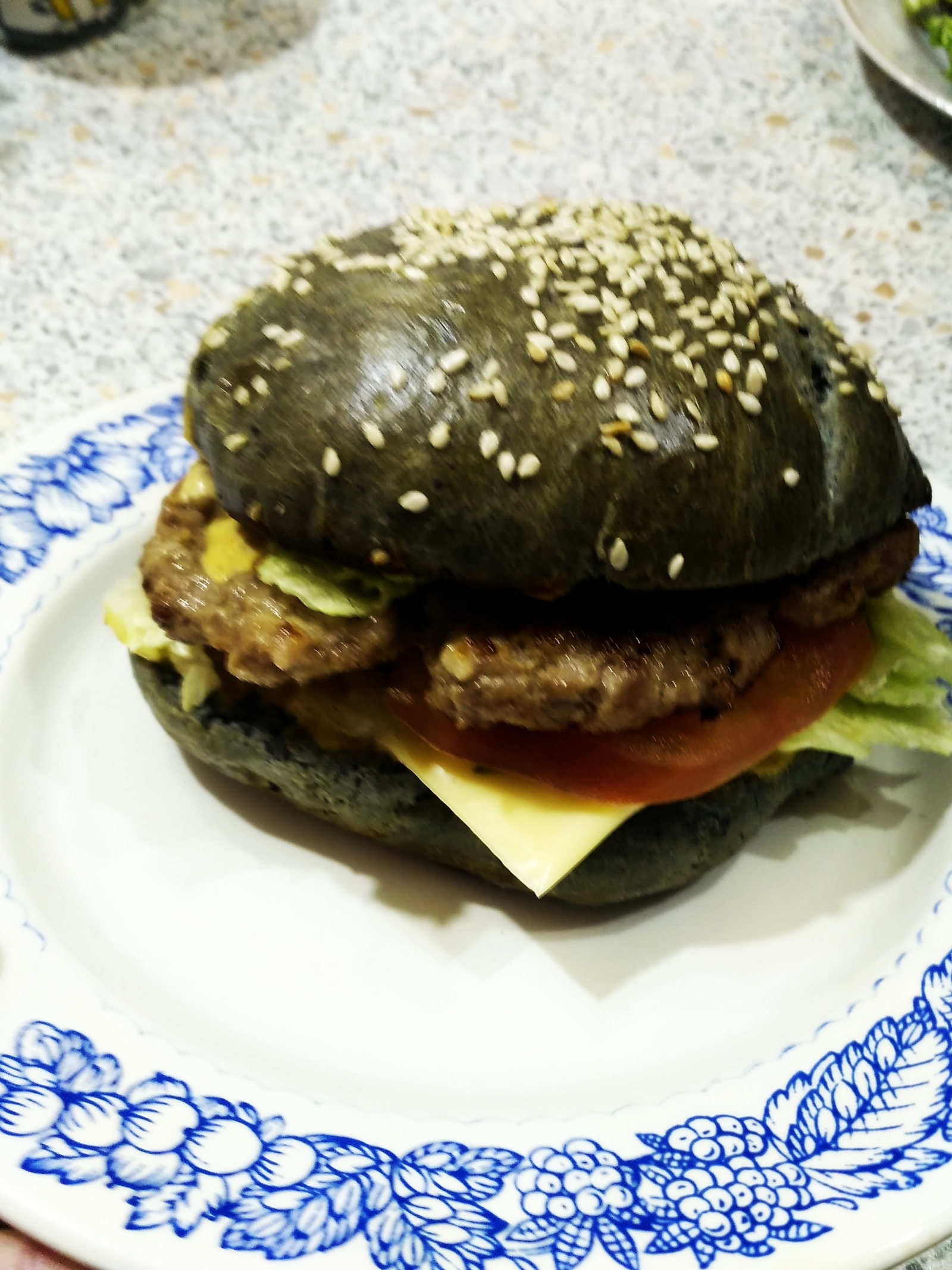 Negro - burger with Big Tasty sauce. - Food, Recipe, Cooking, Burger, Longpost