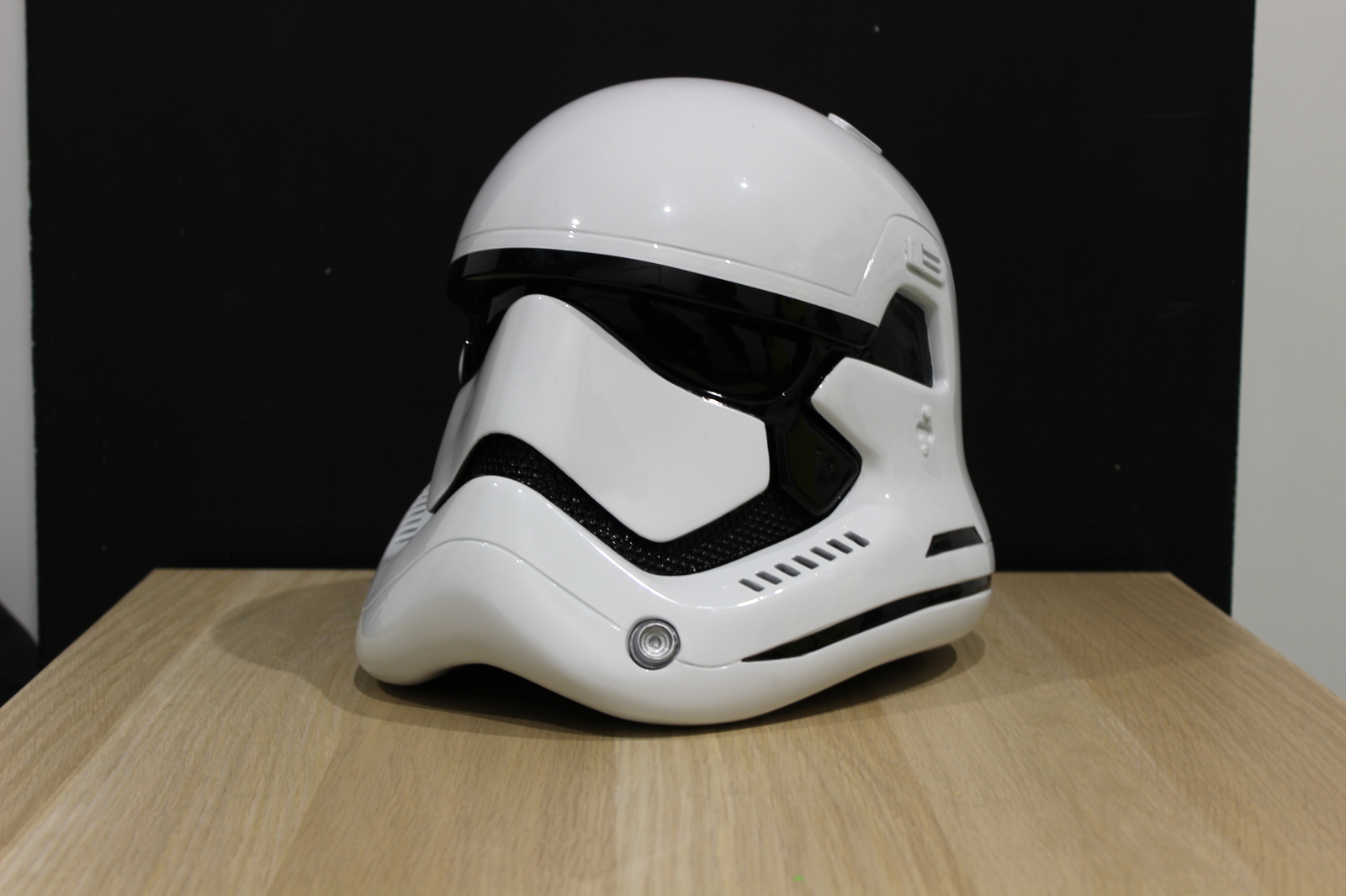 Сборная бумажная модель Шлем штурмовика / Stormtrooper Helmet (Star Wars)