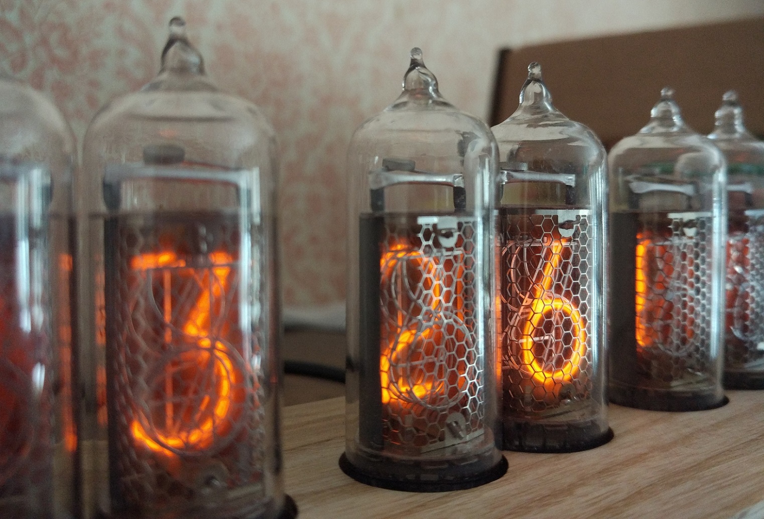 Ещё одни часы Никси на 6 лампах ИН-14 - Моё, Никси, Ламповые часы, Nixie clock, Лампа, Длиннопост