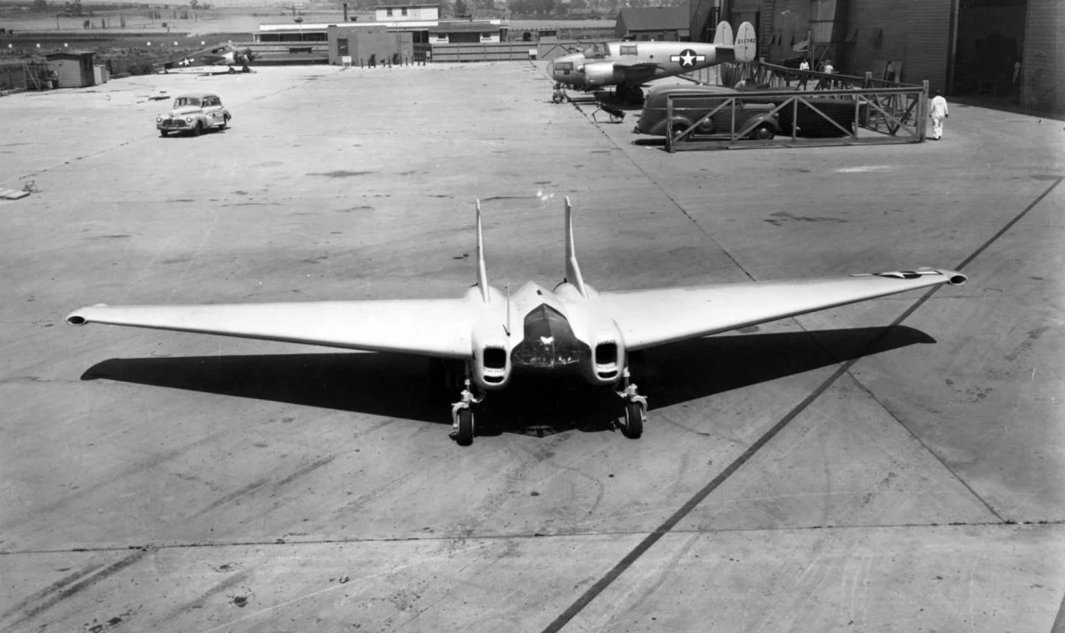 Northrop XP-79B «Flying Ram» - Xp-79b, Flying Ram, Нортроп, Northrop, Экспериментальный самолет, Длиннопост, Видео, Летающее крыло, Гифка