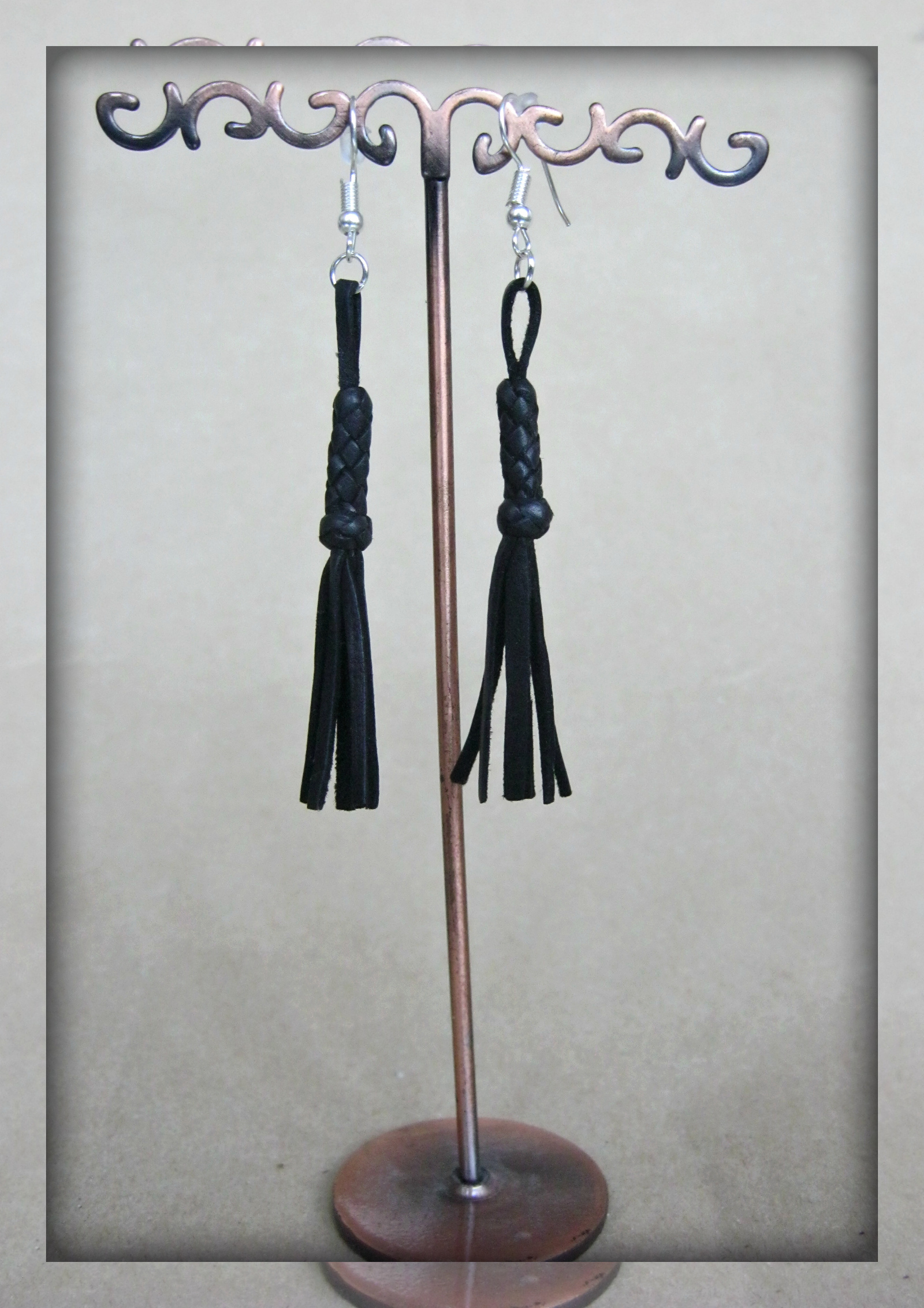 Earrings - floggers. - My, Earrings, , Handmade, Longpost