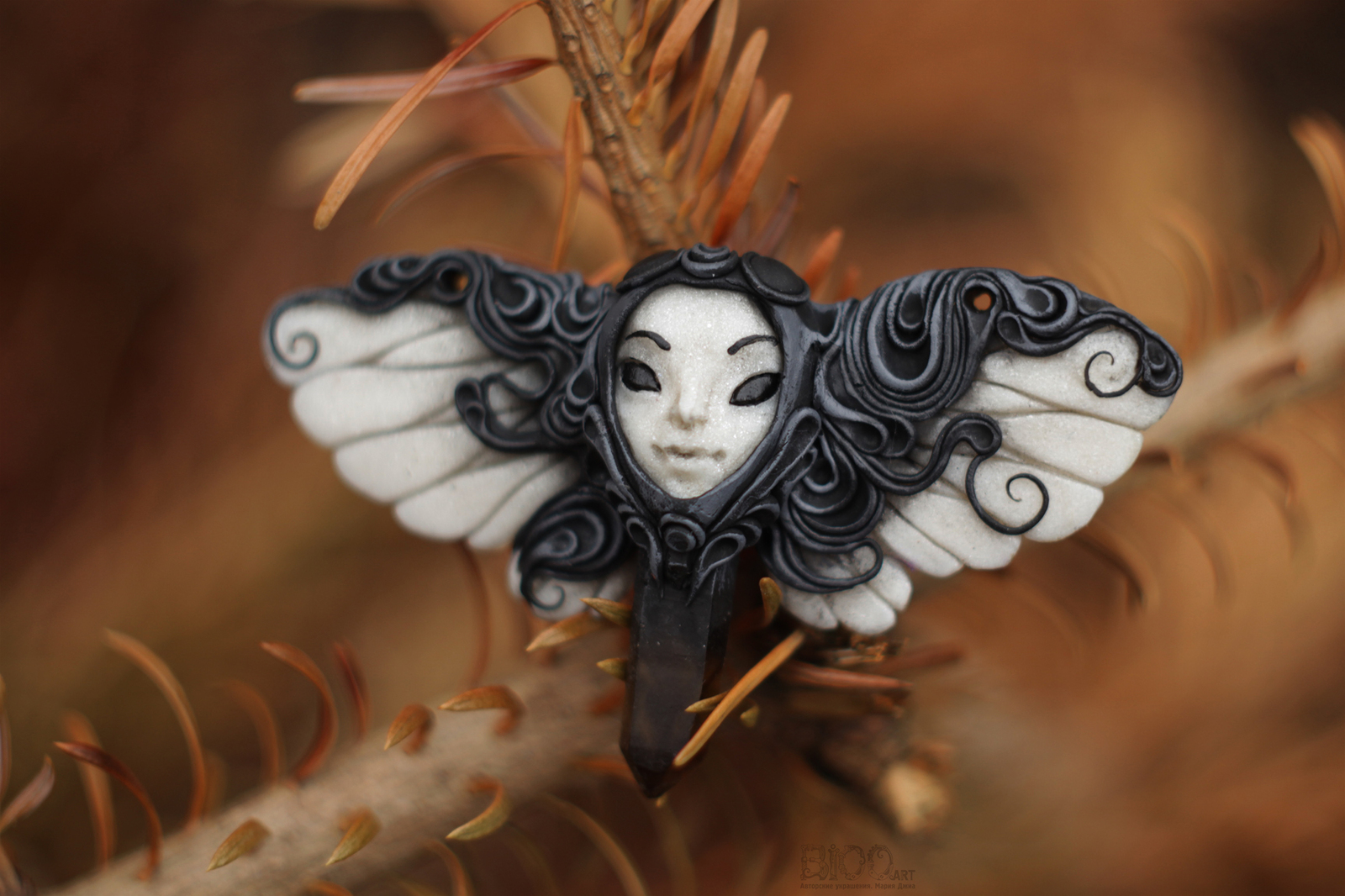 Hawk Moth Hoteru A creature of a fantasy universe, a border world that has spread its possessions between sleep and reality, on the verge of a dream. - My, Hawk, Butterfly, Pendant, Polymer clay, Quartz, Longpost