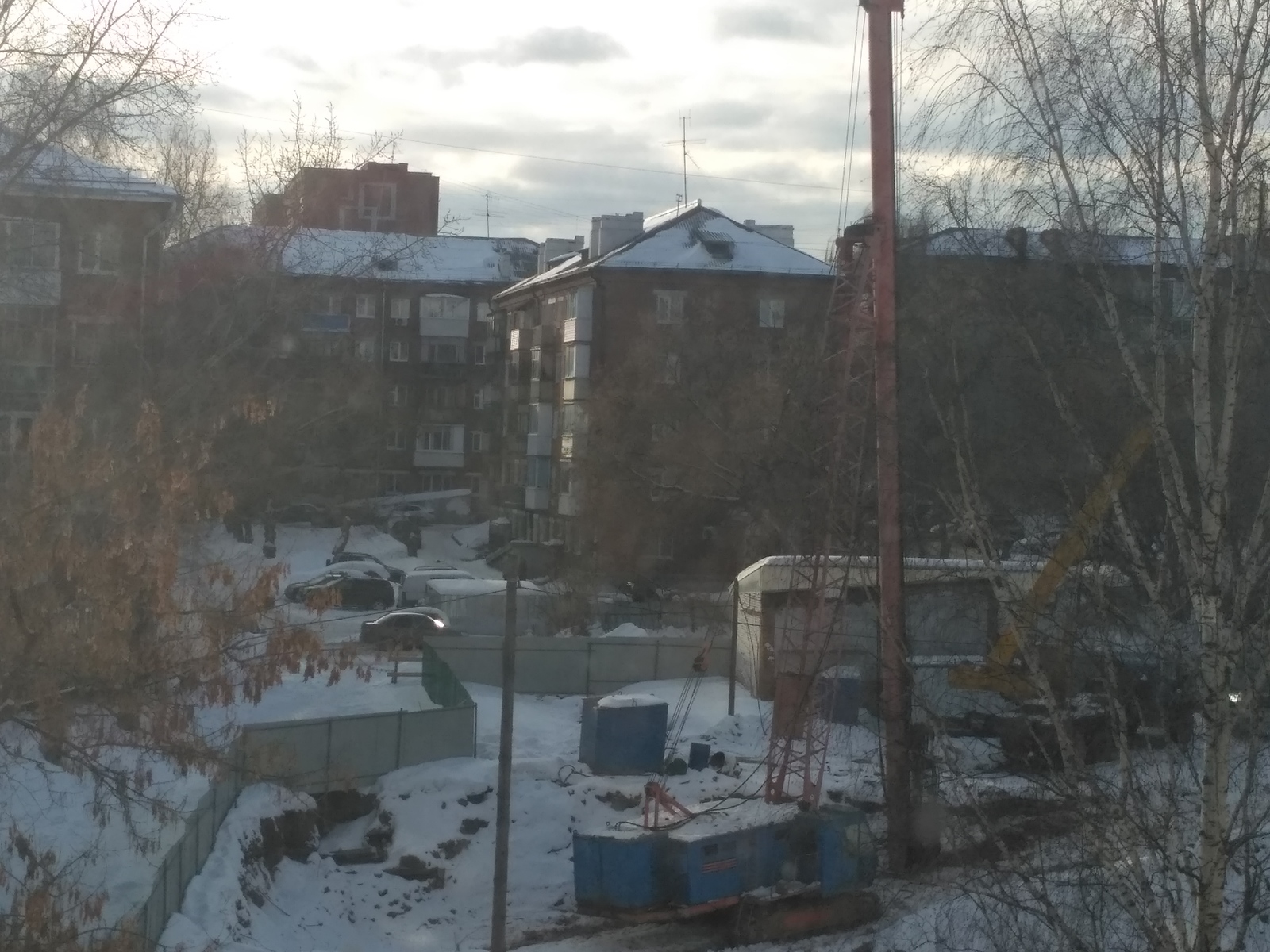 Piles in a residential area ... Are there experts in the regulations? - New building, Piles, Noise, Rumble