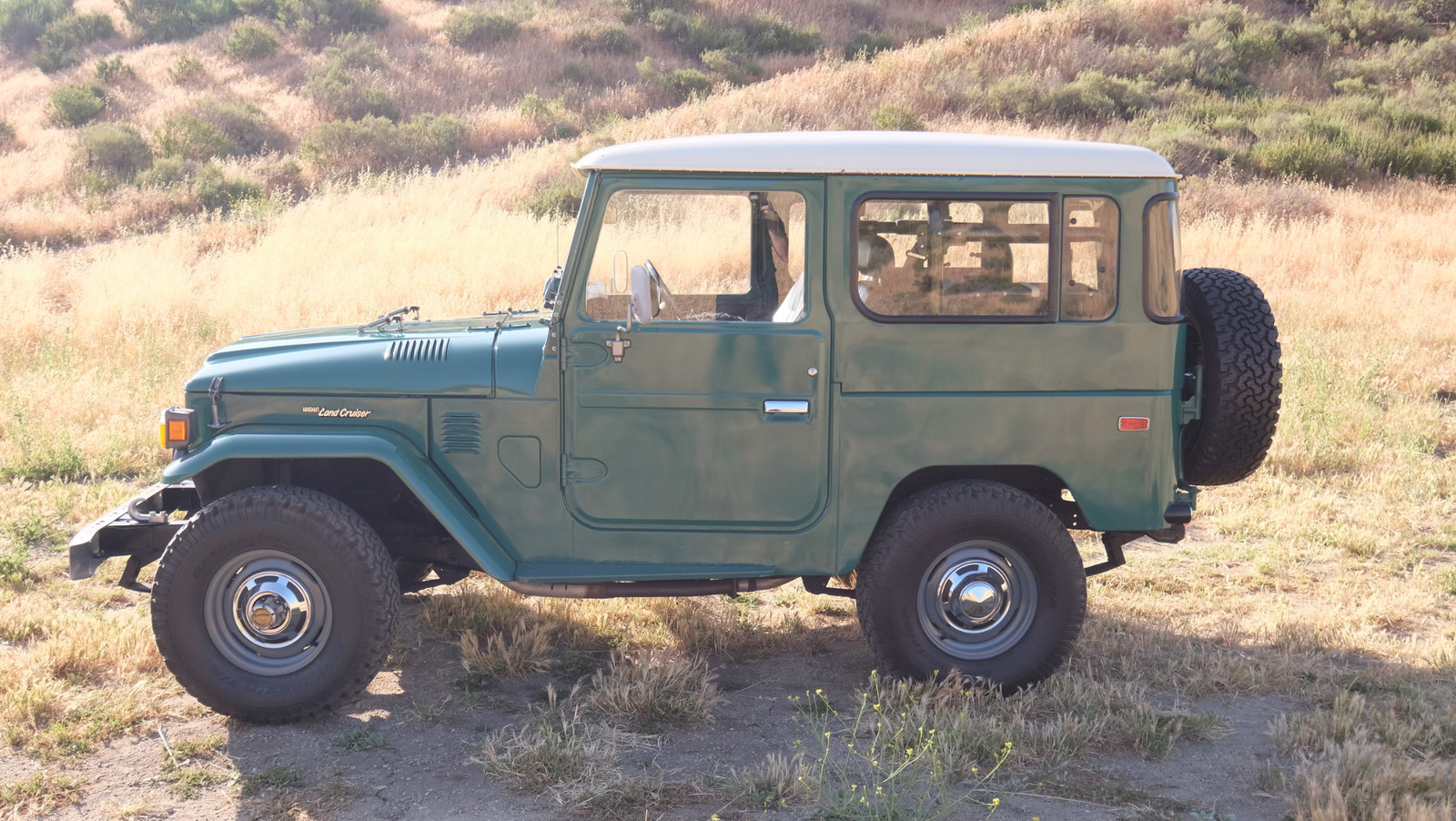 «Абсурдно оригинальный» 40-летний «Крузак» выставили на продажу - Land Cruiser FJ40, Toyota, Длиннопост