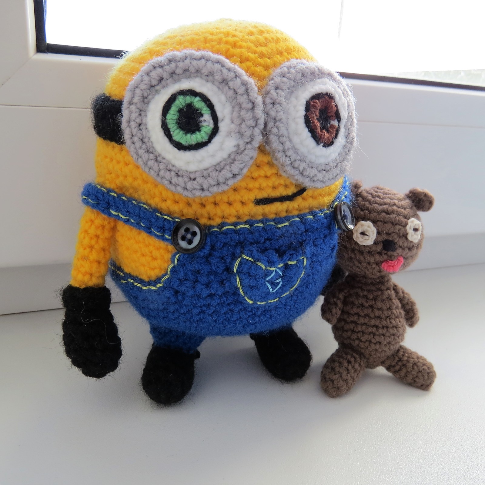 Minion Bob with teddy bear - My, Minions, Knitting, Crochet, Needlework, Needlework with process, Longpost