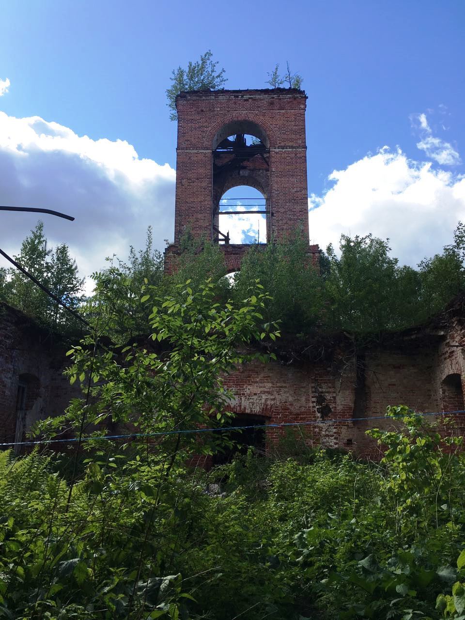 Abandoned church in the Meshchersky forests - My, Abandoned, Church, Abandoned place, Meshchera, Ruin, Longpost