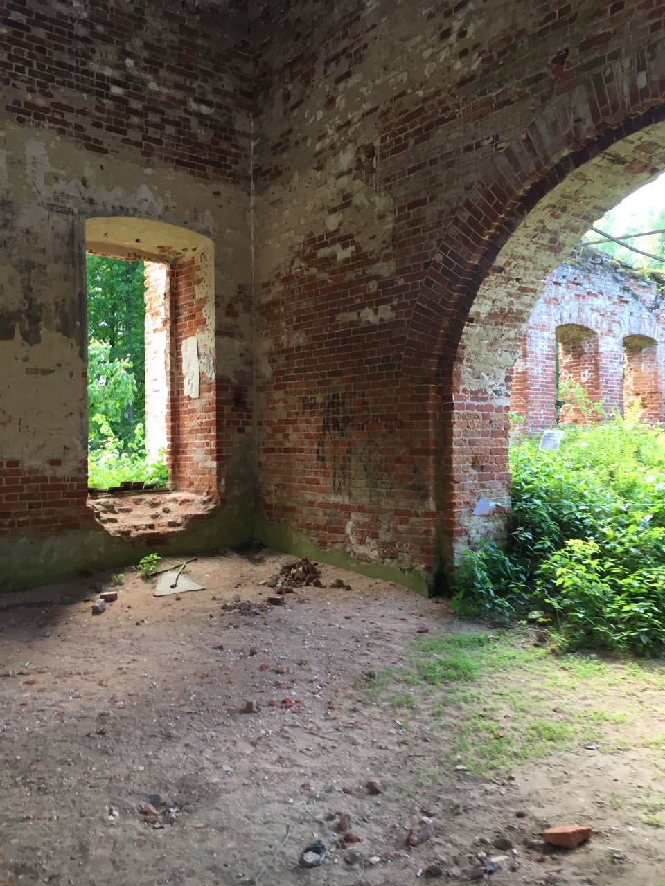 Abandoned church in the Meshchersky forests - My, Abandoned, Church, Abandoned place, Meshchera, Ruin, Longpost