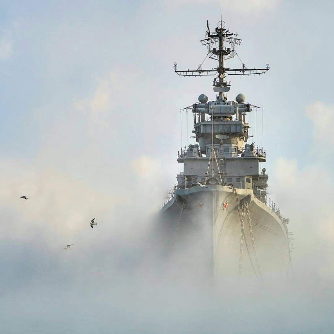 Cruiser Kutuzov - My, Cruiser, Kutuzov, Novorossiysk, Fog