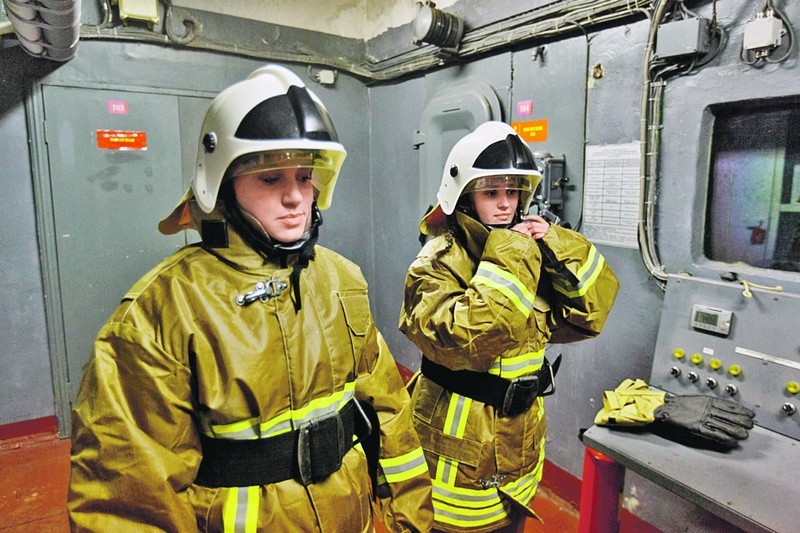 “Let the boys see us as lieutenants”: what girls learn in military universities - Russian army, Russian fleet, Girls and the army, Institute, Higher education, Military school, Longpost, Army