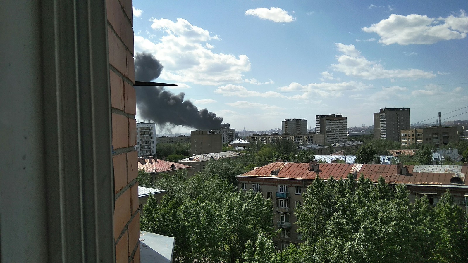 В районе текстильщиков пожар. - Моё, Пожар, Дым, Страшно