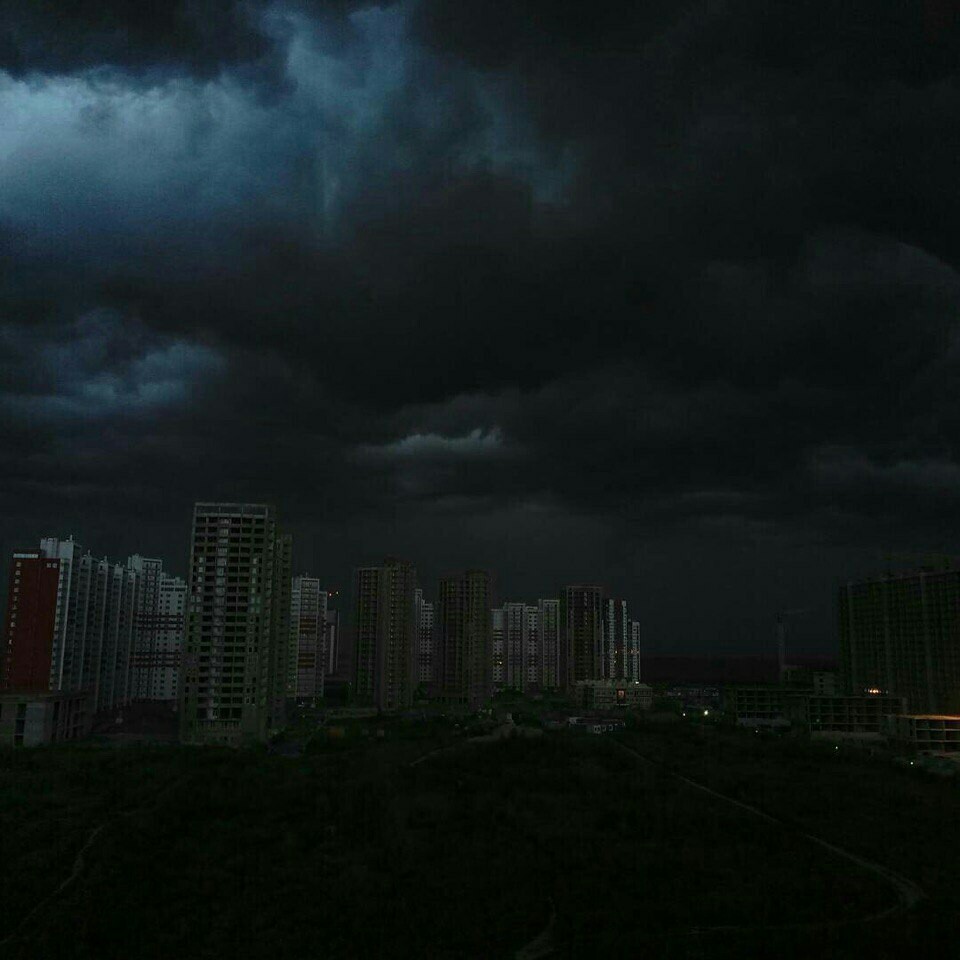 Summer Surgut! We all will die ! The end of the world starts with us! - My, End, Summer, North, The clouds, Sky, , 