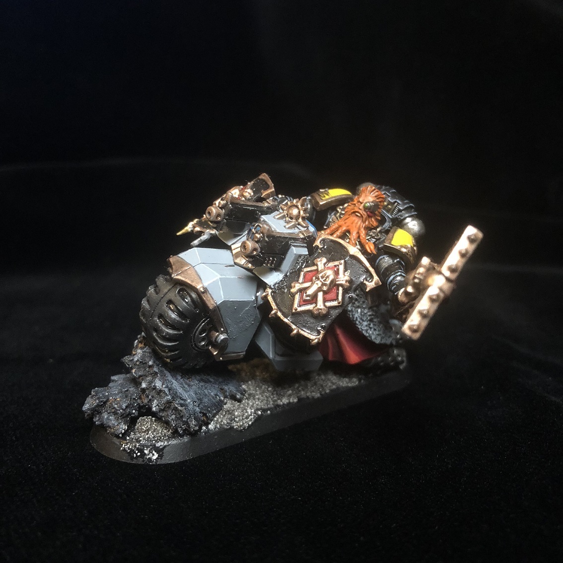 Wolf Priest on bike - Моё, Wh miniatures, Space wolves, Adeptus Astartes, Wolf priest, Покраска миниатюр, Длиннопост