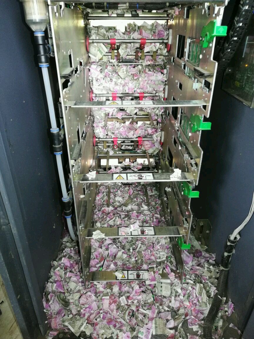 Indian rats ate more than 1 million rupees at an ATM - ATM, Rat, Money