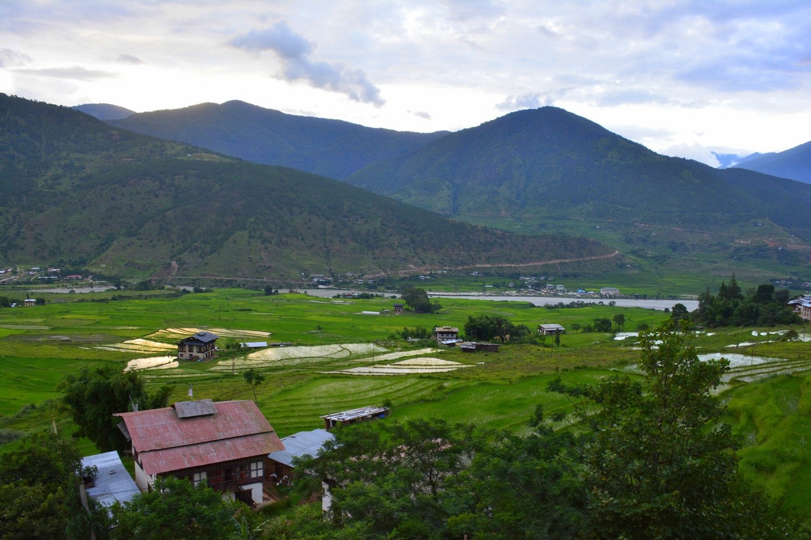 Mysterious Kingdom of Bhutan. Punakha - NSFW, My, Travels, Tourism, The photo, Bhutan, Bhutan, Longpost