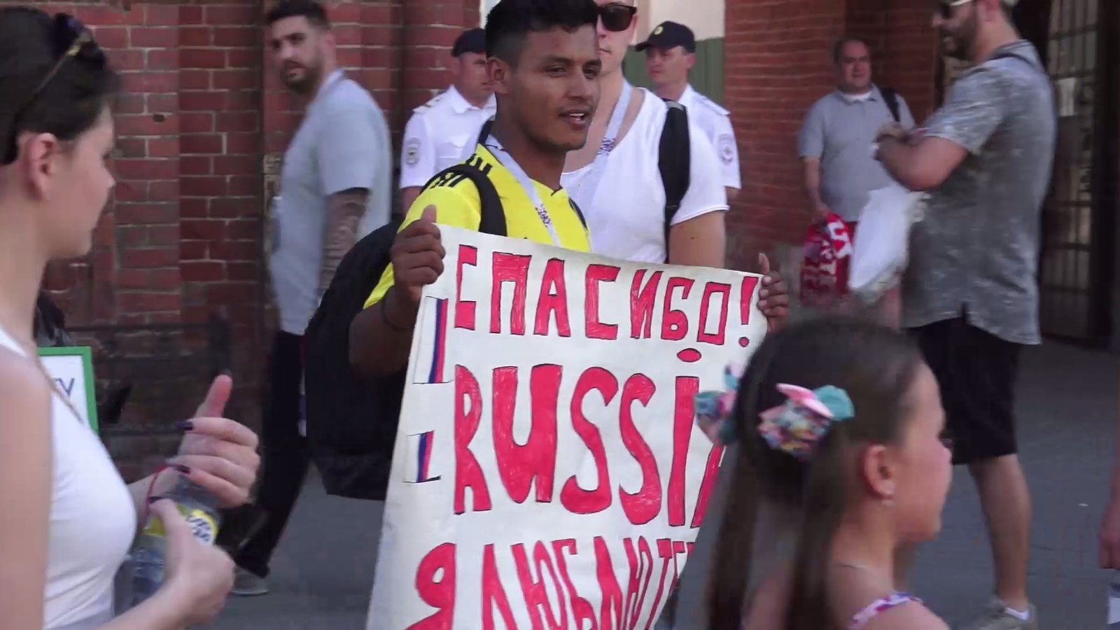 Colombian fans in Kazan before the match 06/24/2018 - My, Kazan, Match, Football, Soccer World Cup, Болельщики, Colombia