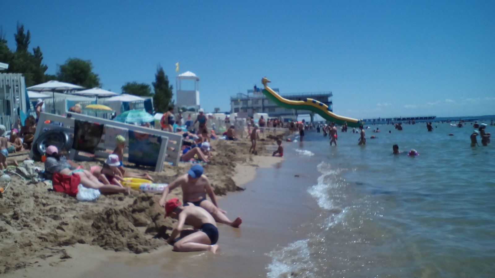 There are no tourists in Evpatoria - My, Crimea, Beach, Evpatoria