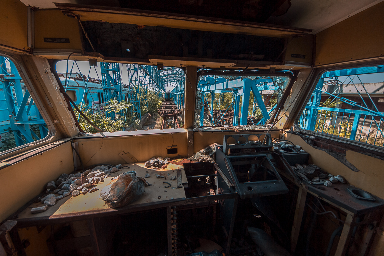 Rotten Express Overgrown station with abandoned trains! - My, A train, Railway, Urbanphoto, Zabugornyurban, Longpost