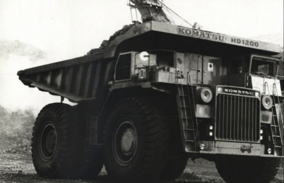 Heavy equipment Komatsu in the USSR - Japan, Story, Truck, Longpost, Auto, Video